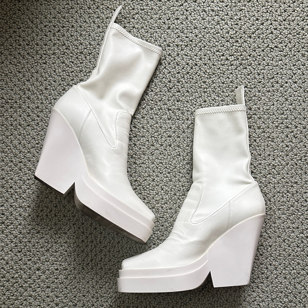 Gia Borghini ivory white western platform ankle boots 8.5